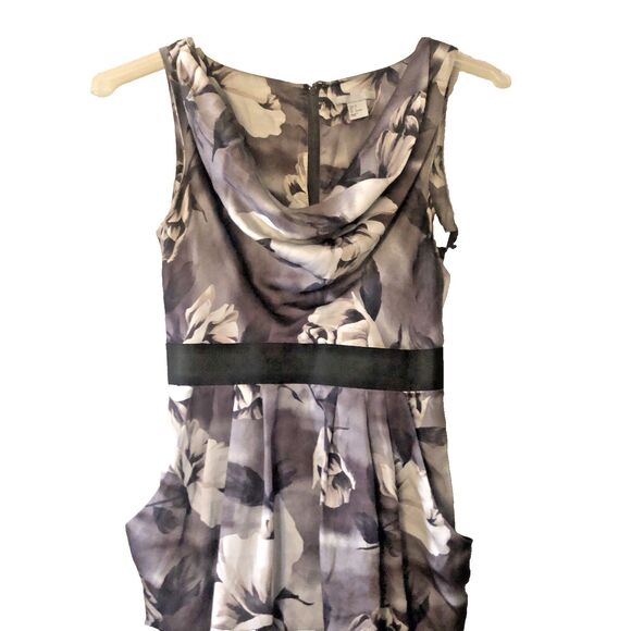 H & M Dress Sz 6 Floral White Gray Black Sleeveless Silky Fit & Flare Fall - Picture 8 of 8